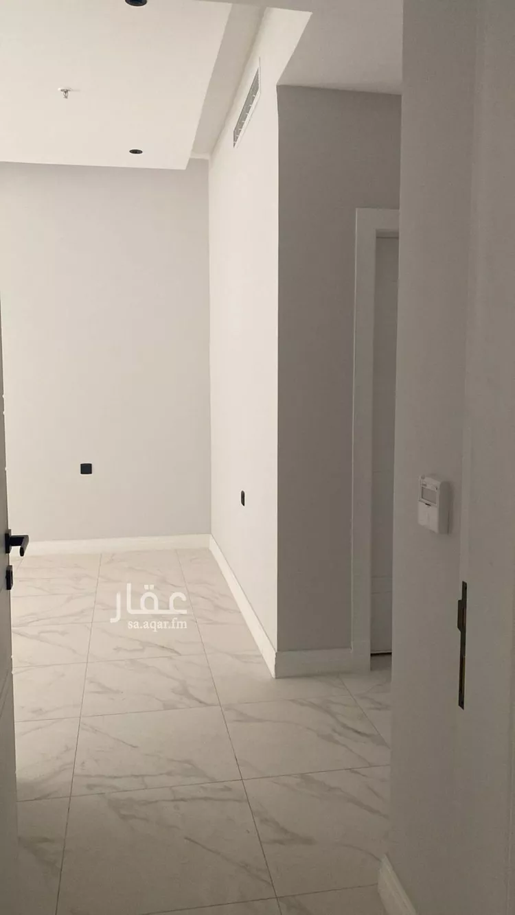 شقة للإيجار في شارع محمد بن عبدالعزيز الدغيثر, حي الملقا, مدينة الرياض, منطقة الرياض صورة 5