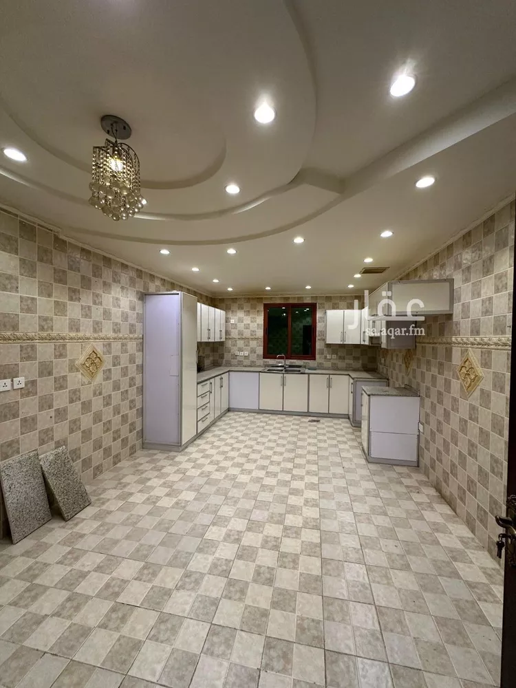 Floor for Rent in Jeddah Obhur Al Shamaliyah 12