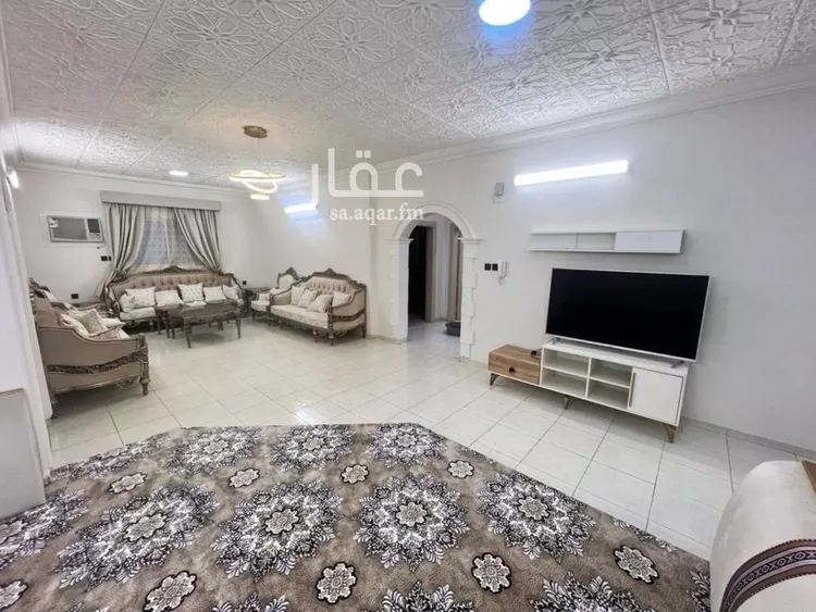 شقة للإيجار في شارع طراق, حي العزيزية, مدينة الرياض, منطقة الرياض 8