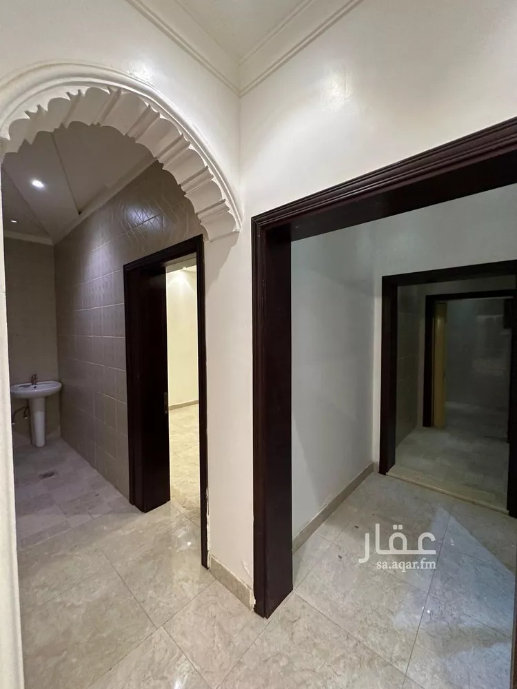 Floor for Rent in Jeddah Obhur Al Shamaliyah 14