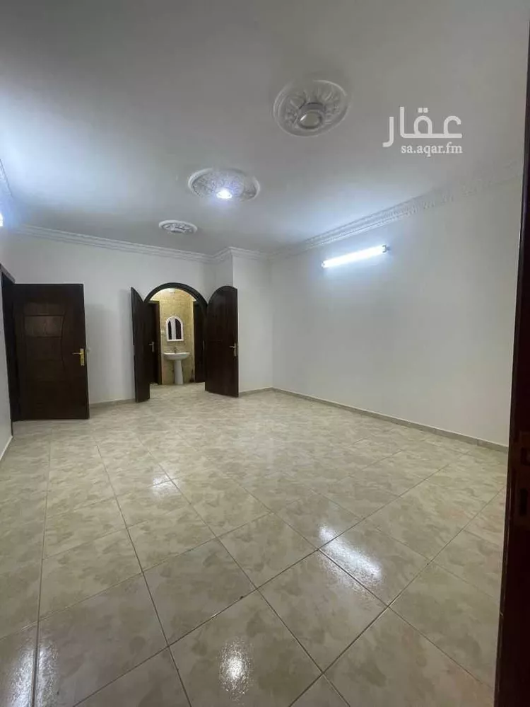 شقة للإيجار في شارع الوهراني ، حي الحلقة الشرقية ، الطائف ، الطائف صورة 2