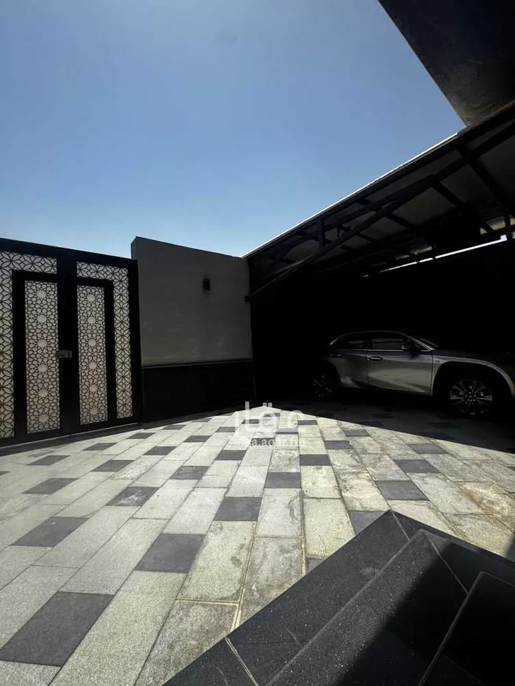 Villa for Sale in Riyadh An Nada 14