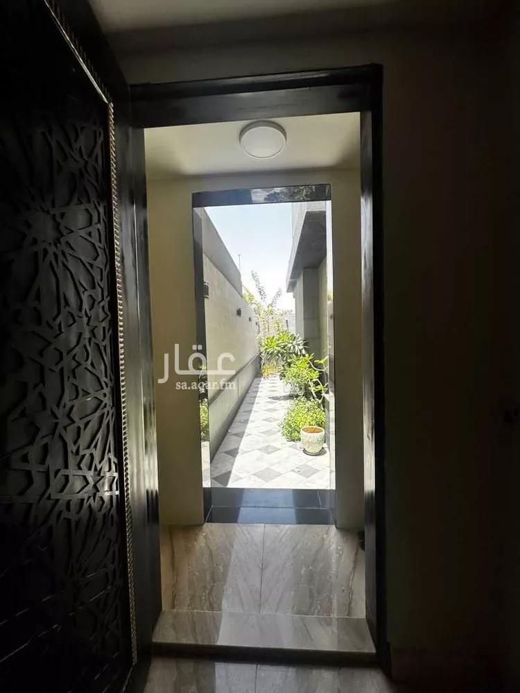 Villa for Sale in Riyadh An Nada 25