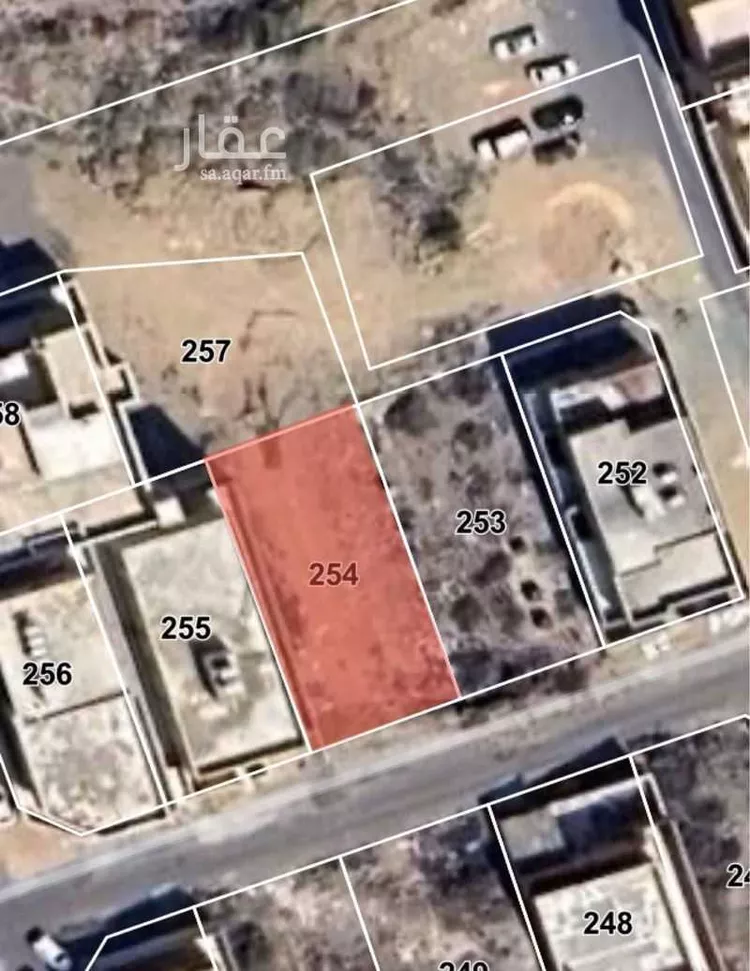 أرض للبيع في شارع القاع القديم, حي سلطانة, مدينة أبها, منطقة عسير