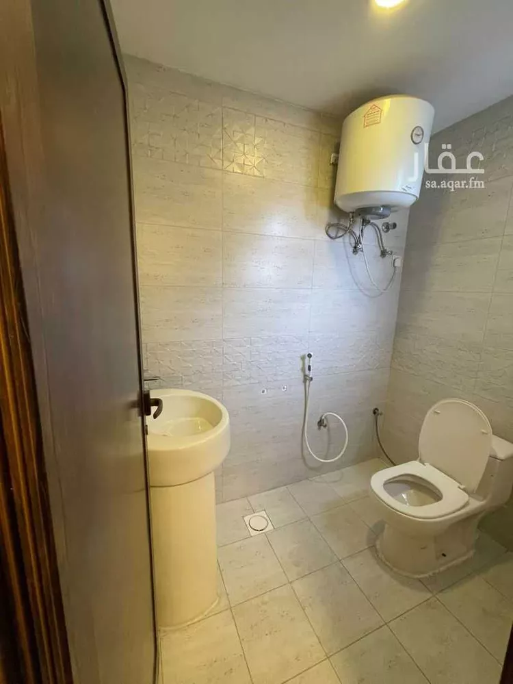 دور للإيجار في شارع الدوحة, حي النسيم, مدينة أبها, منطقة عسير صورة 5