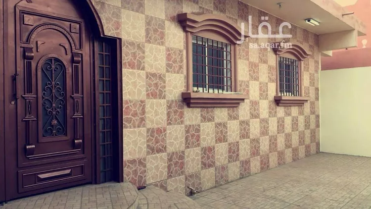دور للبيع في شارع الحر بن قيس, حي البديع, مدينة أبها, منطقة عسير صورة 5