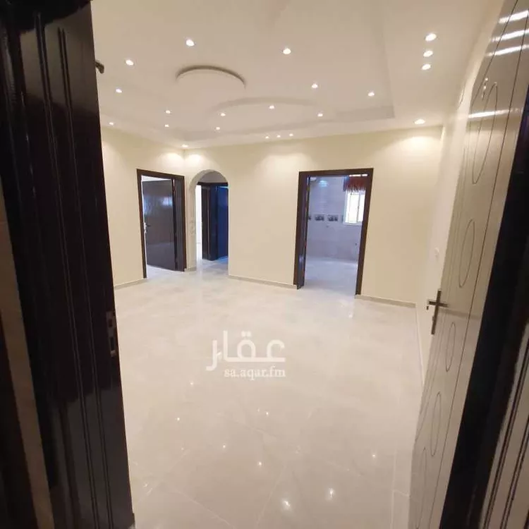 شقة للإيجار في شارع ابن غانية, حي الصيانة, مدينة الطائف, منطقة مكة المكرمة صورة 3