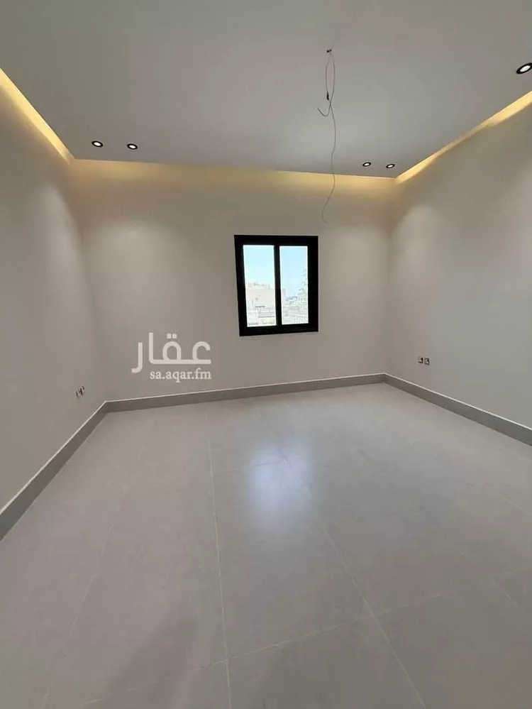فيلا للبيع في شارع نصر بن خلف, حي ضاحية الملك فهد, مدينة الدمام, المنطقة الشرقية صورة 3