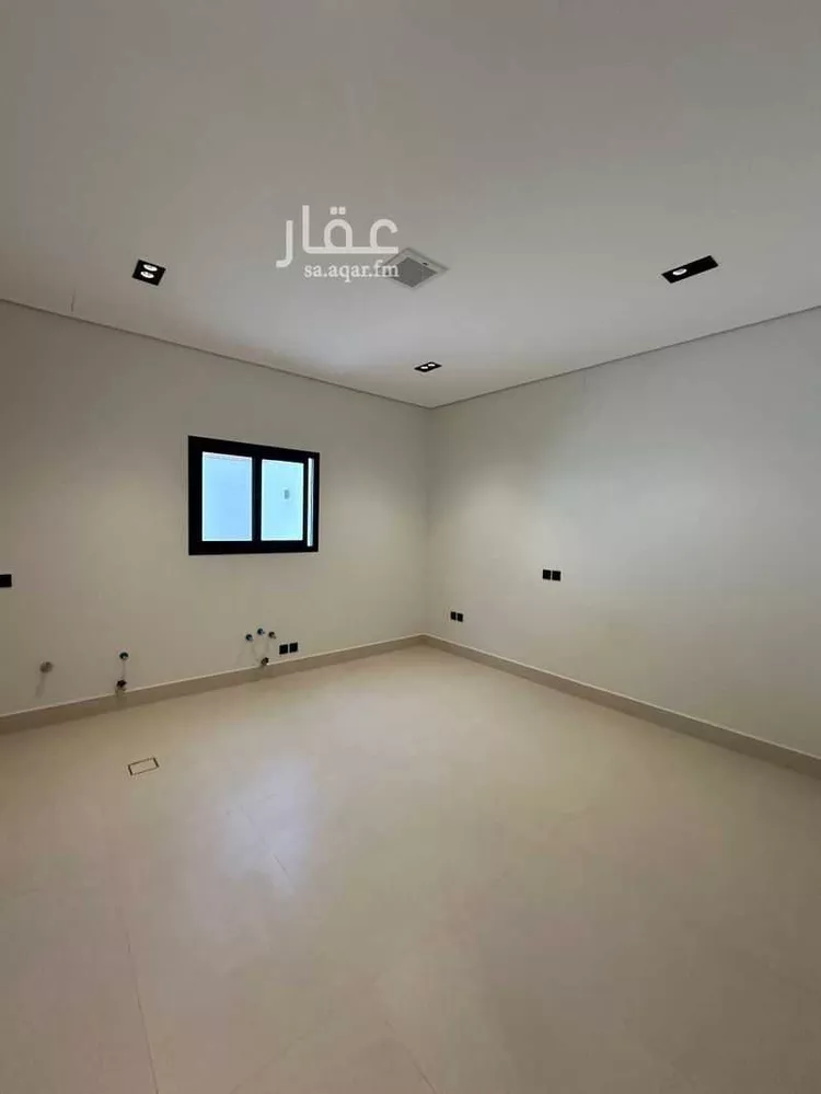 فيلا للبيع في شارع زيد بن خارجة, حي شبرا, مدينة الرياض, منطقة الرياض صورة 2