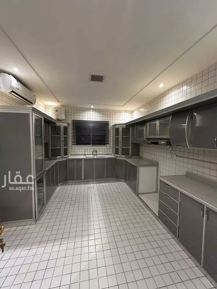 فيلا للبيع في شارع وادي الريحان, حي الصحافة, مدينة الرياض, منطقة الرياض 6