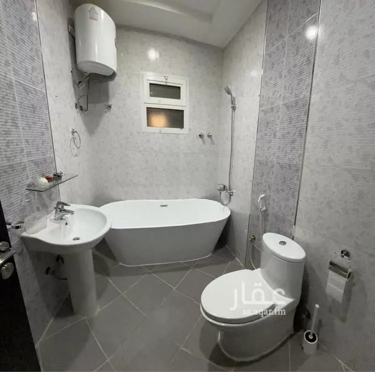 شقة للإيجار في شارع محمد بن بشير الأنصاري, حي مغرزات, مدينة الرياض, منطقة الرياض صورة 5