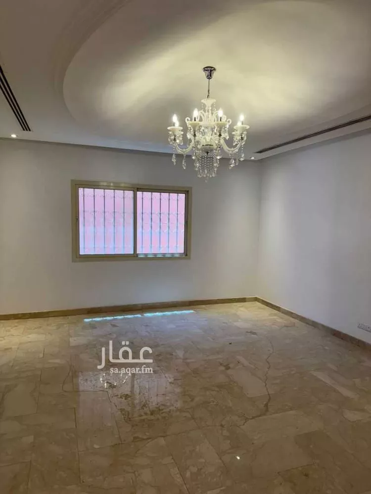 فيلا للإيجار في شارع عبدالله بن زيد, حي الملك عبدالله, مدينة الرياض, منطقة الرياض صورة 2