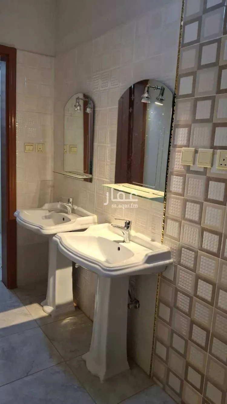 شقة للإيجار في شارع أبي جعفر بن أبي زيد, حي سلطانة, مدينة تبوك, منطقة تبوك صورة 3