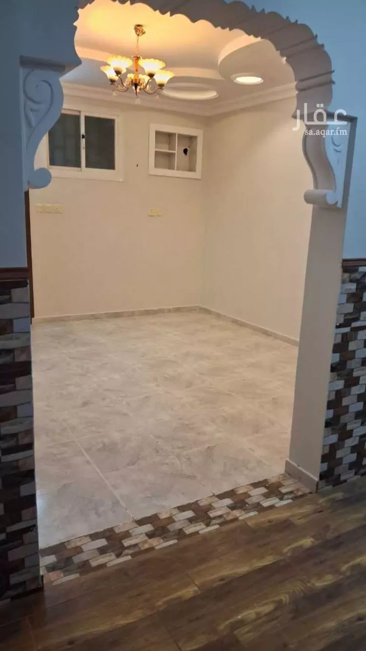 شقة للإيجار في شارع أبي جعفر بن أبي زيد, حي سلطانة, مدينة تبوك, منطقة تبوك