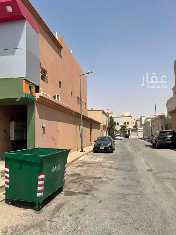 عمارة للبيع في شارع المحيط ، حي الندوة ، الرياض ، منطقة الرياض صورة 3