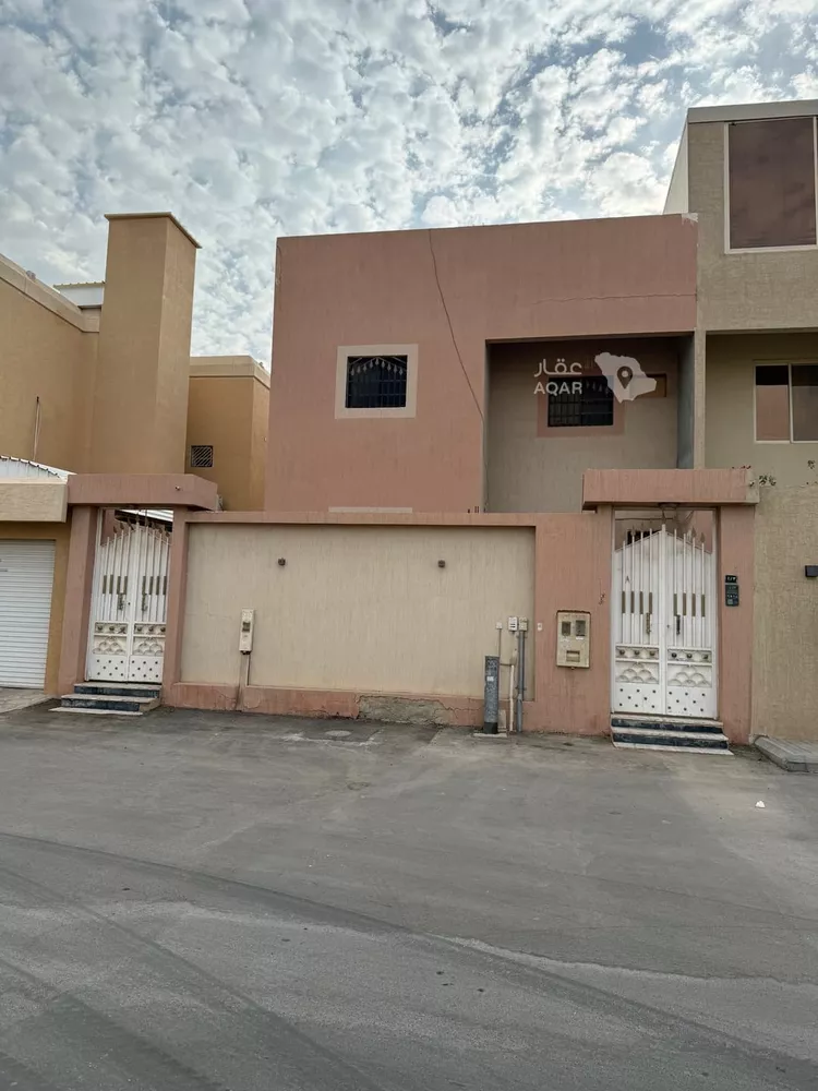 فيلا للبيع في شارع عبيدالله النيسابوري, حي الربوة, مدينة الرياض, منطقة الرياض