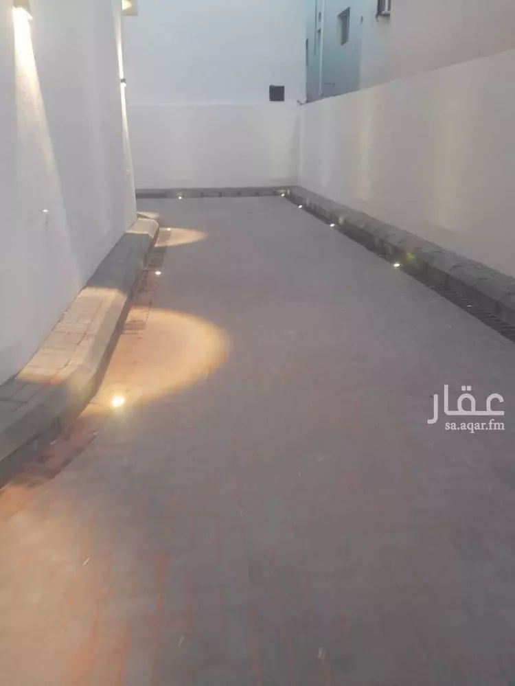 محل للإيجار في طريق الامير سلطان بن عبدالعزيز ، حي الظهرة ، حقل ، حقل