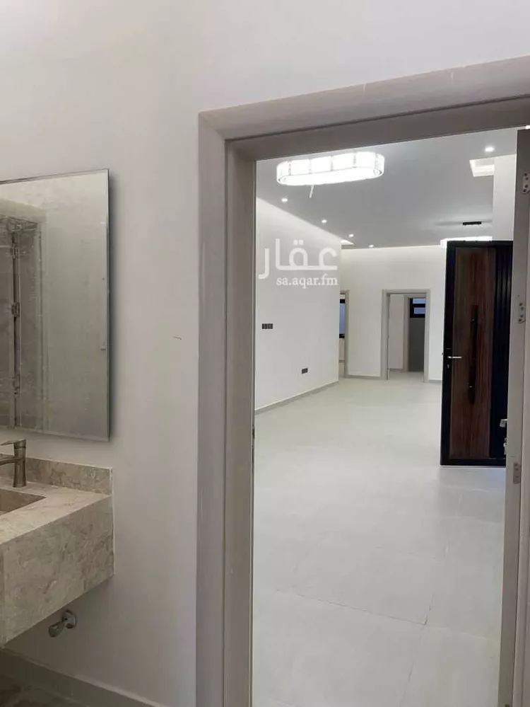 دور للبيع في شارع رقم 151, حي الجنادرية, مدينة الرياض, منطقة الرياض صورة 3