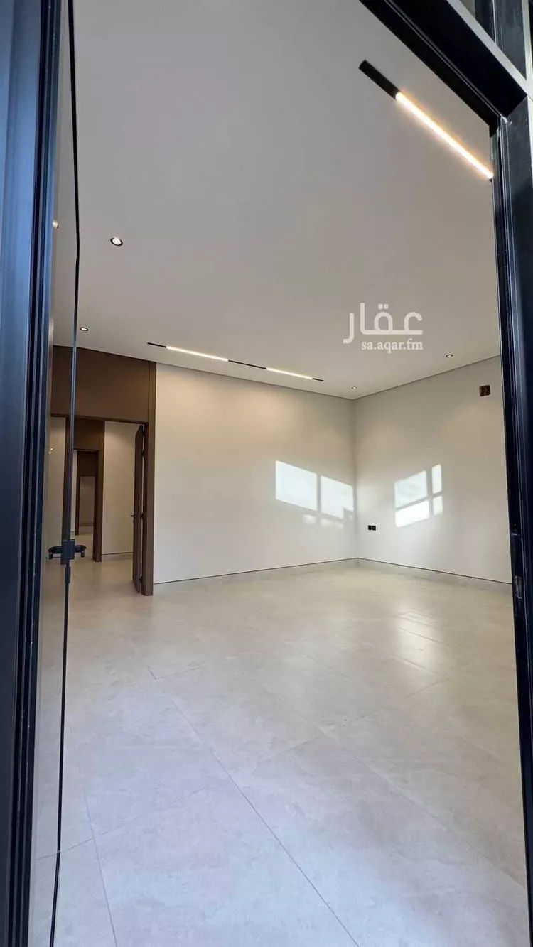 فيلا للبيع في شارع الاخضر, حي الملك فيصل, مدينة الرياض, منطقة الرياض صورة 2