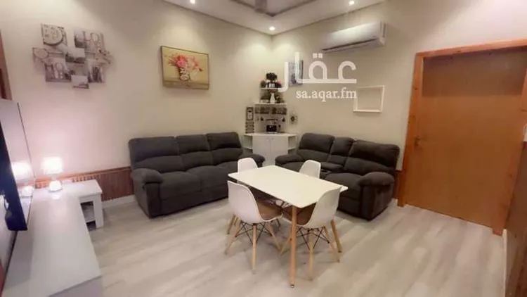 شقة للإيجار في شارع 21663137, حي النزهة, مدينة رابغ, منطقة مكة المكرمة