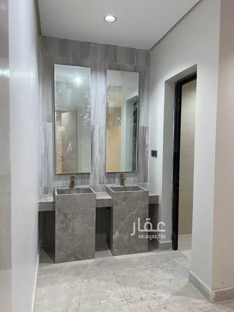 فيلا للبيع في شارع 31ا, حي طيبة, مدينة الدمام, المنطقة الشرقية صورة 4