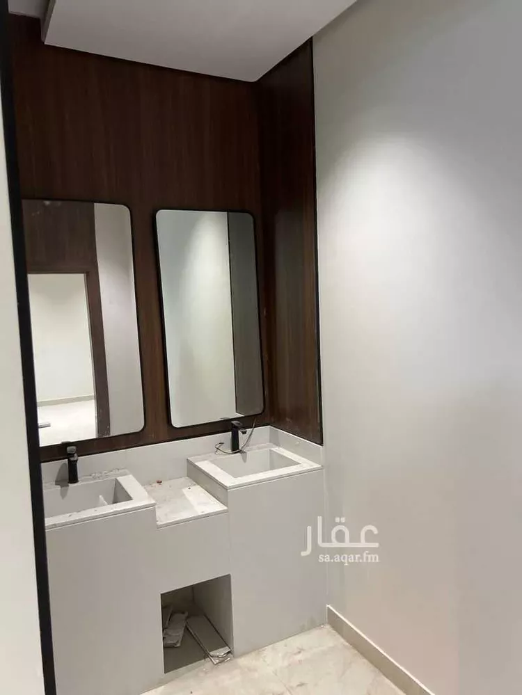 فيلا للبيع في شارع وداعة بن ابي زيد, حي طيبة, مدينة الدمام, المنطقة الشرقية صورة 5