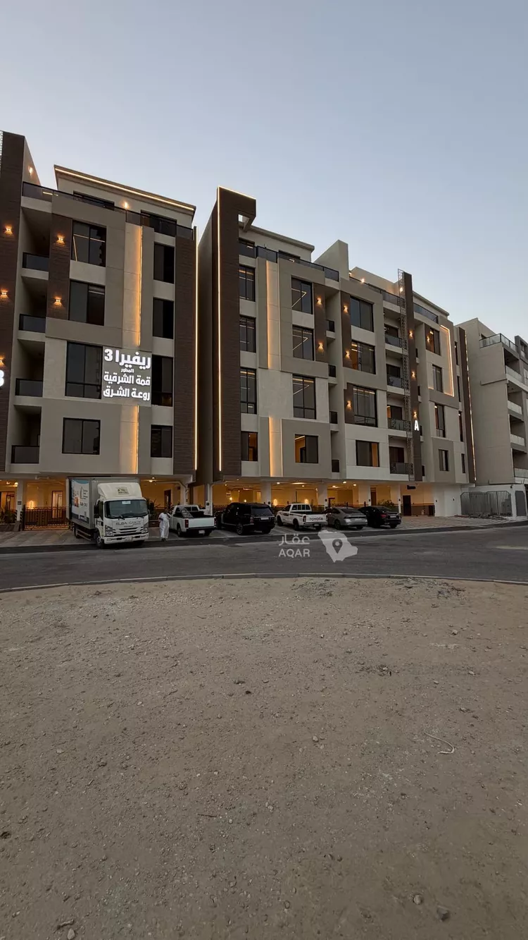 شقة للبيع في شارع الاصول, حي البحر, مدينة الخبر, المنطقة الشرقية 2