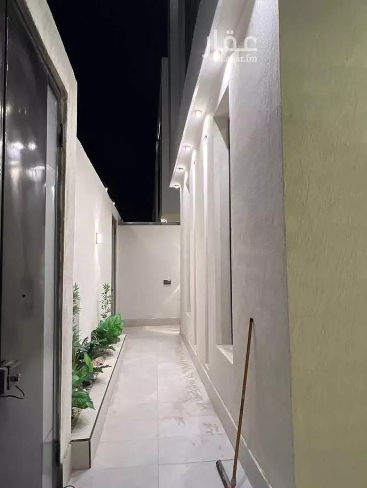 فيلا للبيع في شارع الرحمة, حي الشعلة, مدينة الدمام, المنطقة الشرقية صورة 2