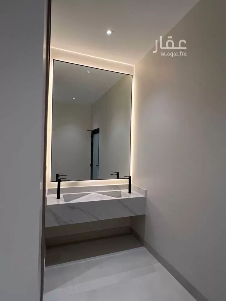 فيلا للبيع في شارع الصمت, حي الشعلة, مدينة الدمام, المنطقة الشرقية صورة 5