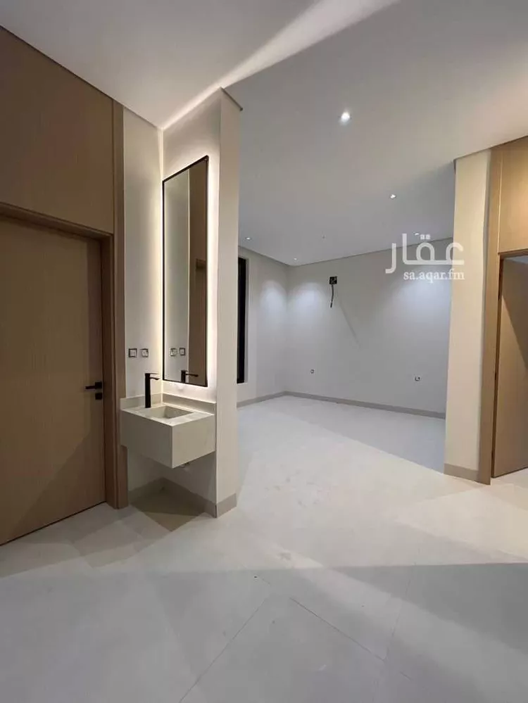 فيلا للبيع في شارع المربع, حي الشعلة, مدينة الدمام, المنطقة الشرقية 8