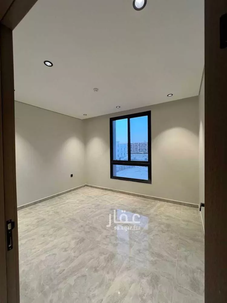 Apartment for Sale in Dammam Ash Shulah 13