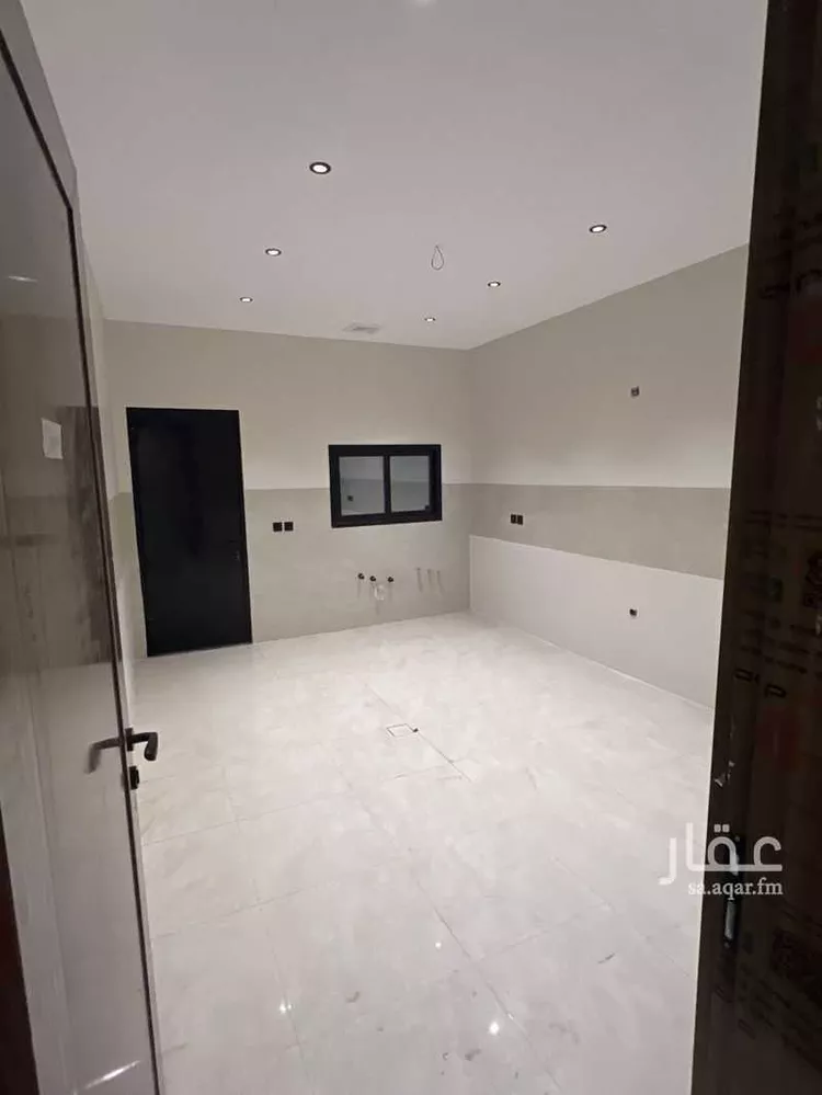 فيلا للبيع في شارع وداعة بن ابي زيد, حي طيبة, مدينة الدمام, المنطقة الشرقية 9