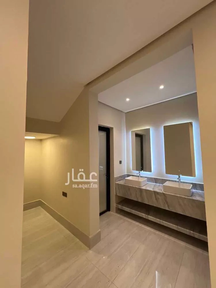 فيلا للبيع في شارع الشموع, حي الشعلة, مدينة الدمام, المنطقة الشرقية 9
