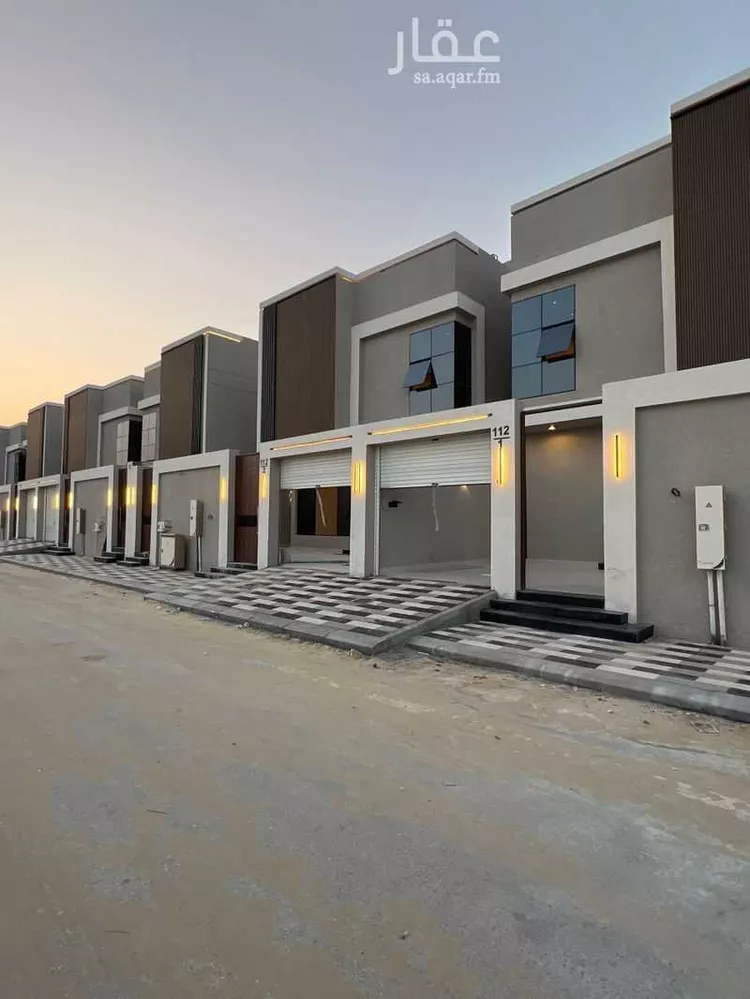 فيلا للبيع في شارع الرساله, حي الشعلة, مدينة الدمام, المنطقة الشرقية صورة 2