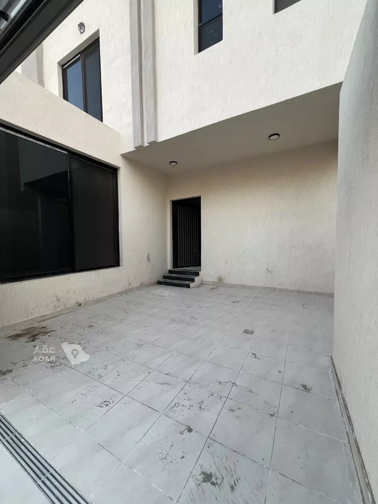 Villa for Sale in Dammam Taiba صورة 3