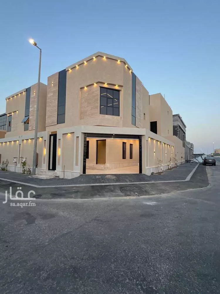 فيلا للبيع في شارع المهدي, حي الشعلة, مدينة الدمام, المنطقة الشرقية صورة 2