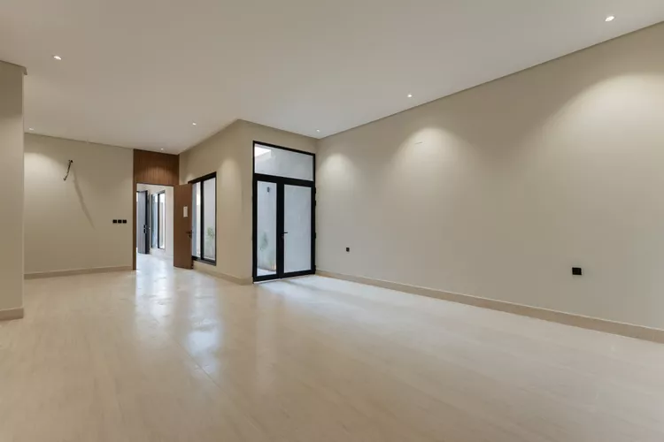 Floor for Sale in Riyadh Shubra