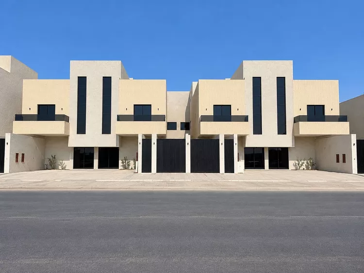 Floor for Sale in Riyadh Shubra