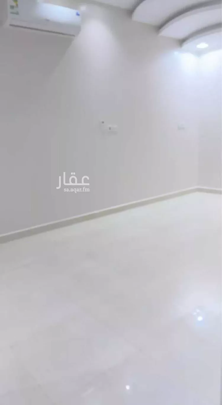عمارة للإيجار في شارع الذيبيه 45, حي الذيبية, مدينة الذيبية, المنطقة الشرقية 7