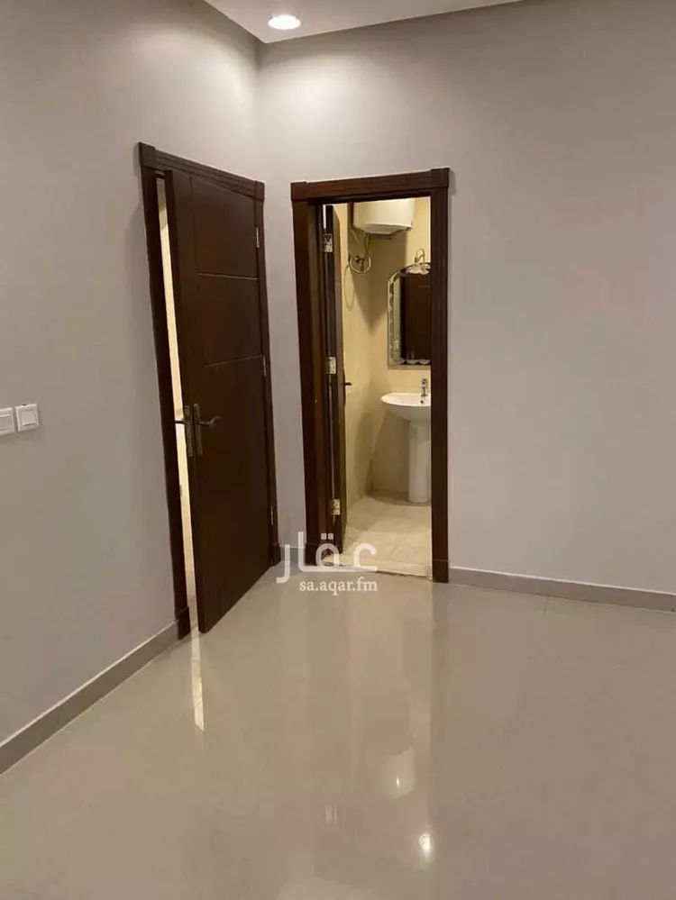 فيلا للبيع في شارع رقم 267, حي الملقا, مدينة الرياض, منطقة الرياض صورة 2