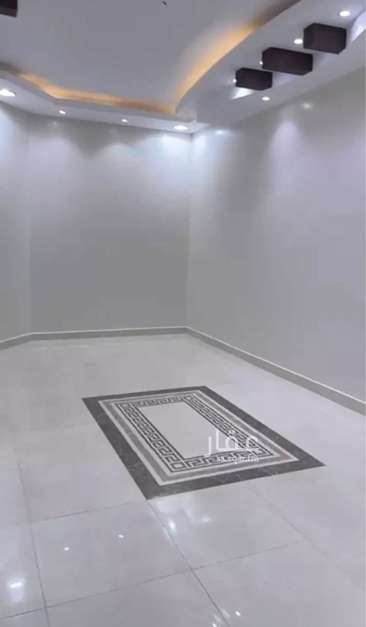 Building for Rent in Hafr Al Batin Al Jame'ah صورة 2