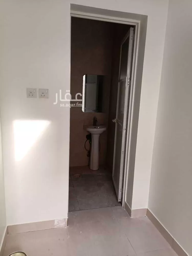 غرفة للإيجار في شارع رقم 401, حي الملقا, مدينة الرياض, منطقة الرياض صورة 5