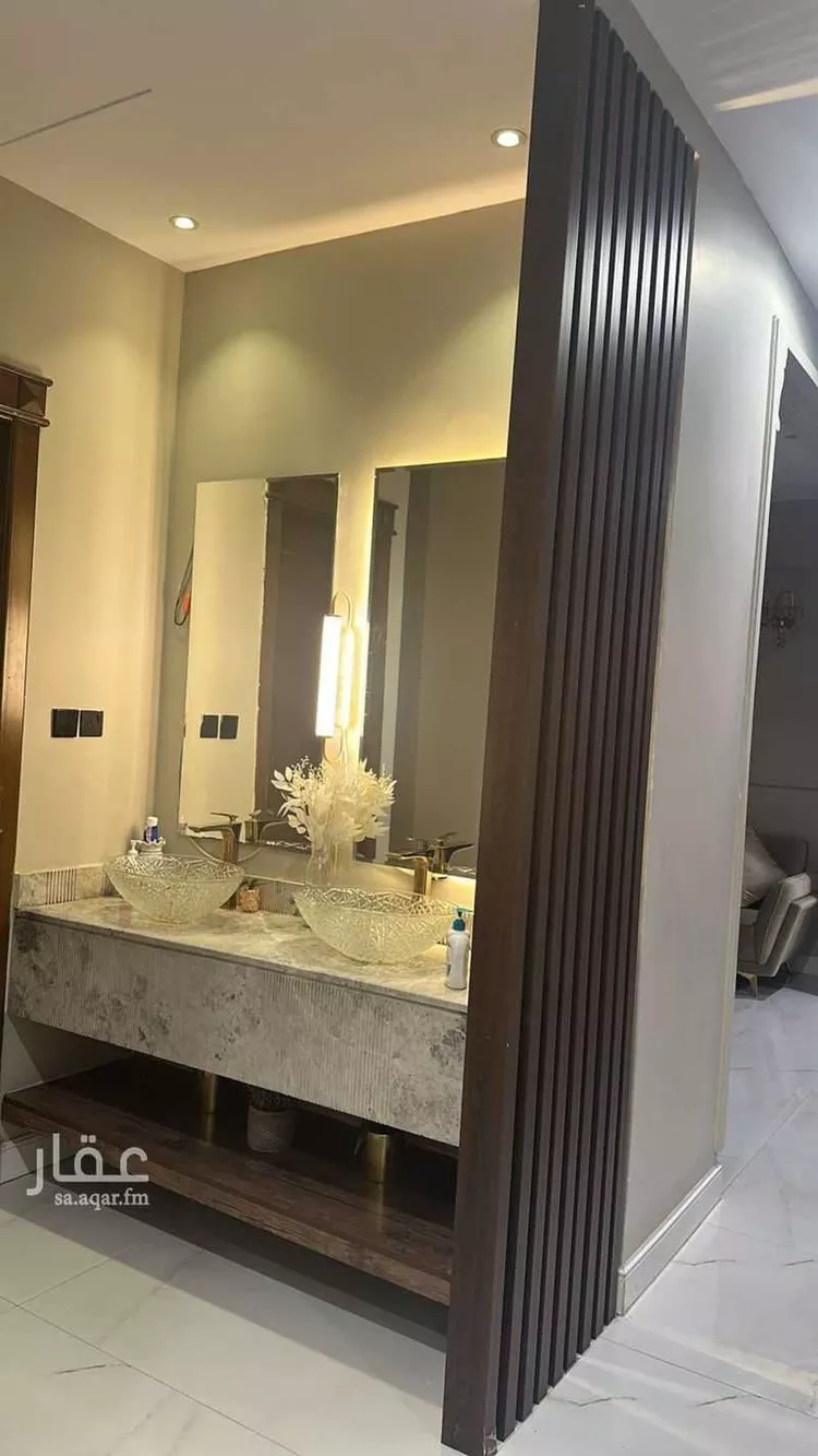 فيلا للبيع في شارع الثنيه البيضاء, حي اليرموك, مدينة الرياض, منطقة الرياض صورة 2