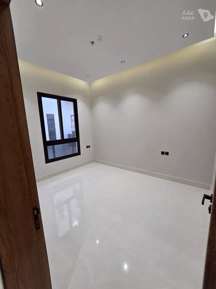 شقة للإيجار في شارع عمير بن سنان بن عرفطة, حي المهدية, مدينة الرياض, منطقة الرياض 5