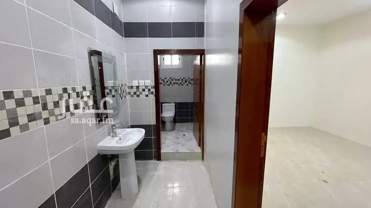 عمارة للبيع في حي الفرعه, مدينة النماص - الفرعه, منطقة عسير صورة 3