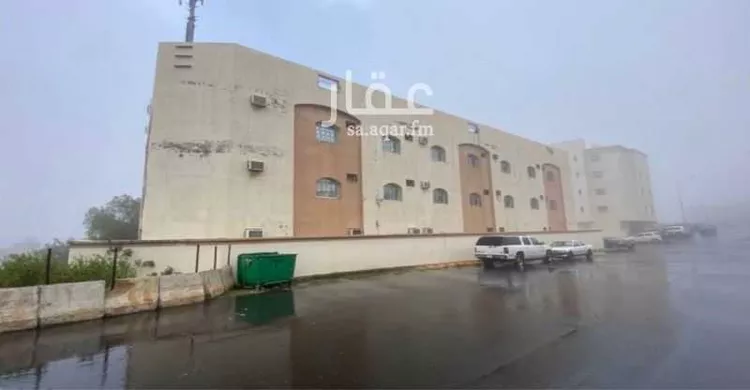 عمارة للبيع في شارع طريق الملك عبدالعزيز, حي شمسان, مدينة أبها, منطقة عسير صورة 3