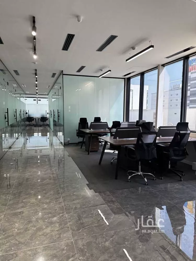 مكتب تجاري للإيجار في شارع العليا, حي العليا, مدينة الرياض, منطقة الرياض