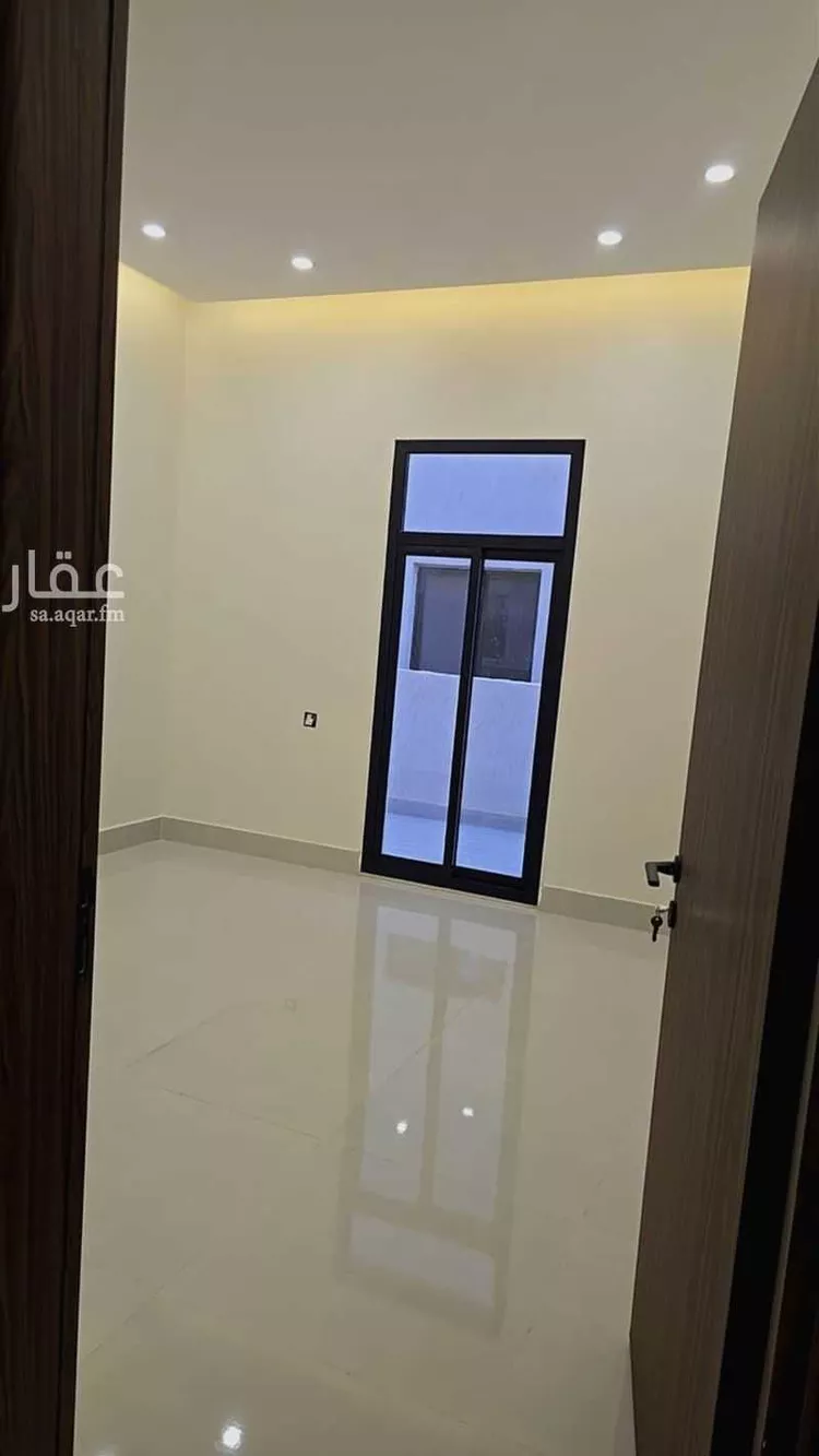 دور للبيع في شارع 12343, حي المعيزيلة, مدينة الرياض, منطقة الرياض صورة 3