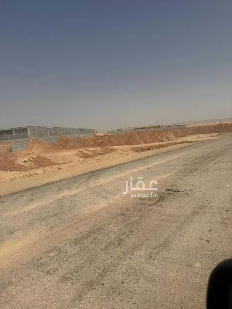 أرض للبيع في شارع العام, حي منطقة مفتوحة تابعة لبلدية العزيزية, مدينة الرياض, منطقة الرياض صورة 3