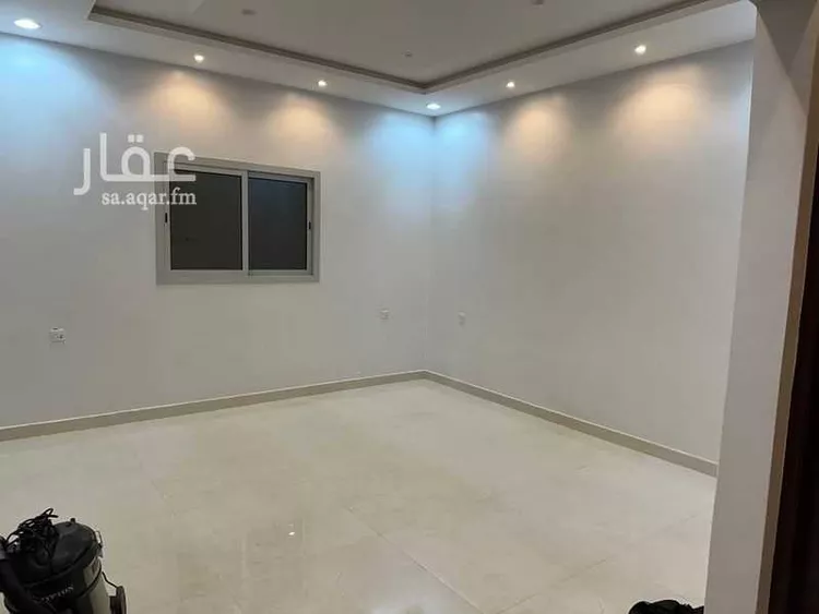 فيلا للإيجار في شارع رقم 332 ، حي ظهرة لبن ، الرياض ، منطقة الرياض صورة 4